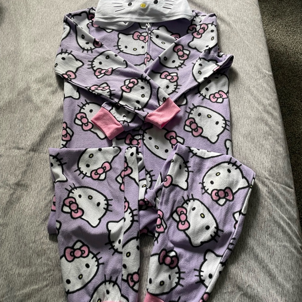 Sanrio Hello Kitty Purple and Pink Kids Pajamas